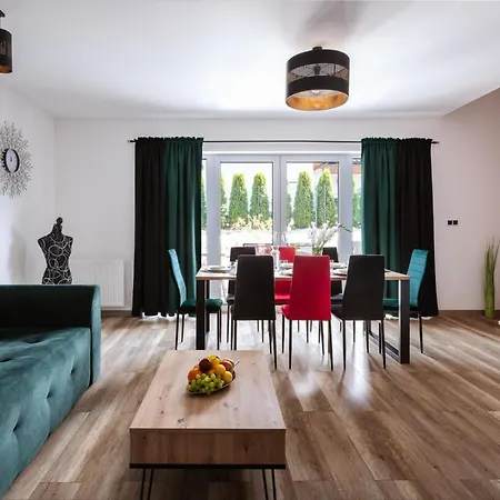 Everysky Gorskie Tarasy - Kwiatowa 5-7 Aparthotel Milkow (Lower Silesia)